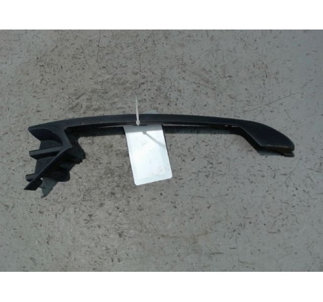 GRILLE VENTILATION PARE-CHOC AVD
