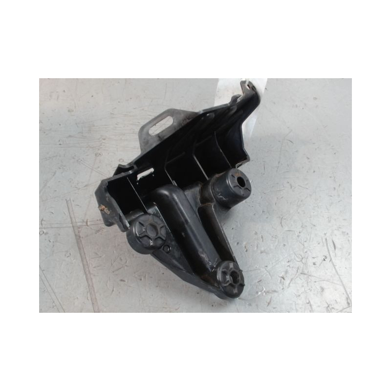 SUPPORT PARE-CHOC ARG CITROEN C4 2010-