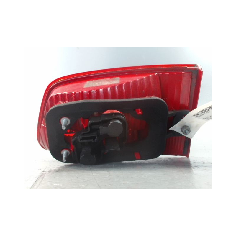 FEU ARRIERE INTERIEUR GAUCHE SAAB 9.5