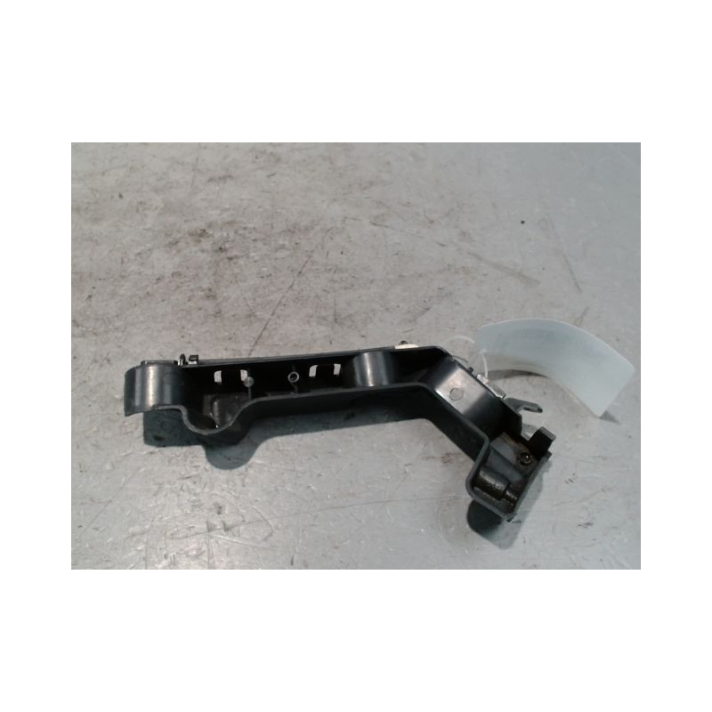 SUPPORT PARE-CHOC ARG CITROEN C4 CACTUS