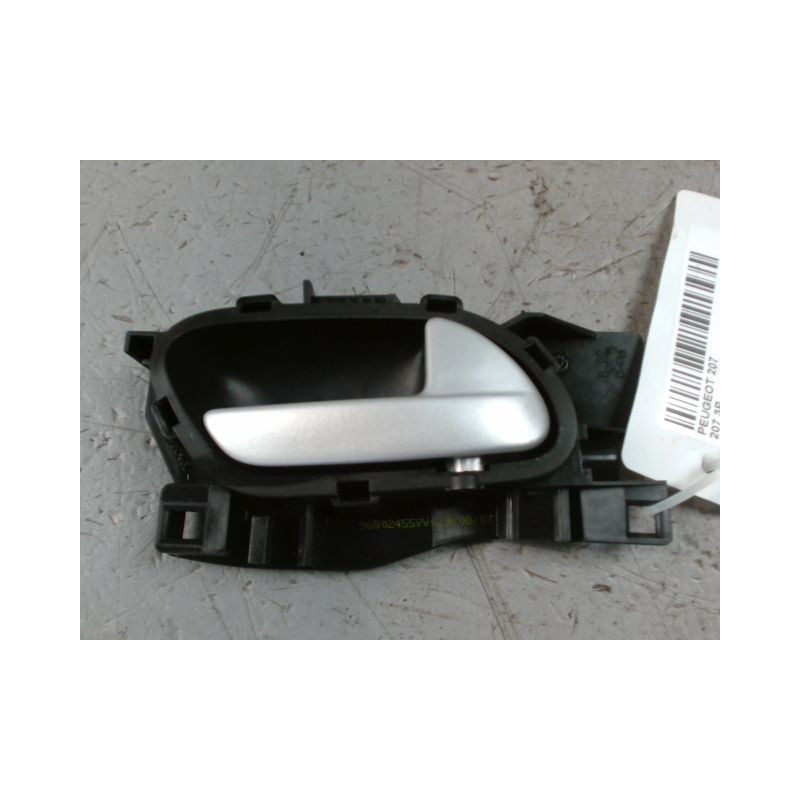 POIGNEE INTERIEURE PORTE AVANT DROIT PEUGEOT 207 3P