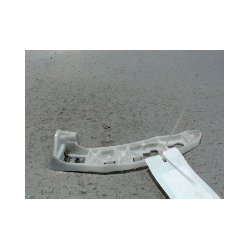 SUPPORT PARE-CHOC ARD PEUGEOT 208