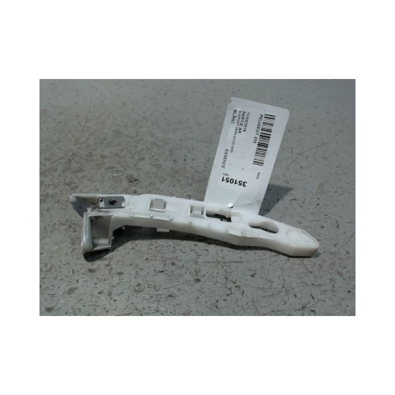 SUPPORT PARE-CHOC ARD PEUGEOT 208