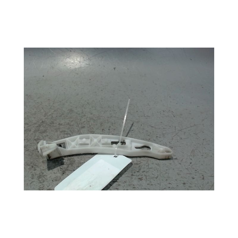 SUPPORT PARE-CHOC ARG PEUGEOT 208