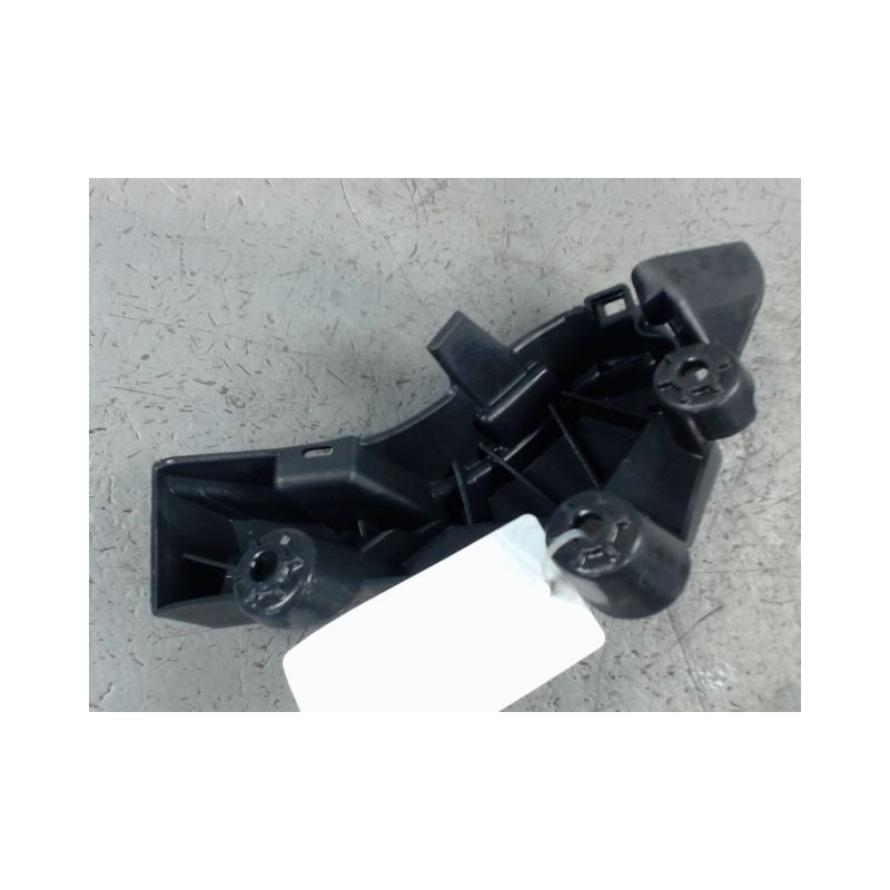 SUPPORT PARE-CHOC ARD DS DS4