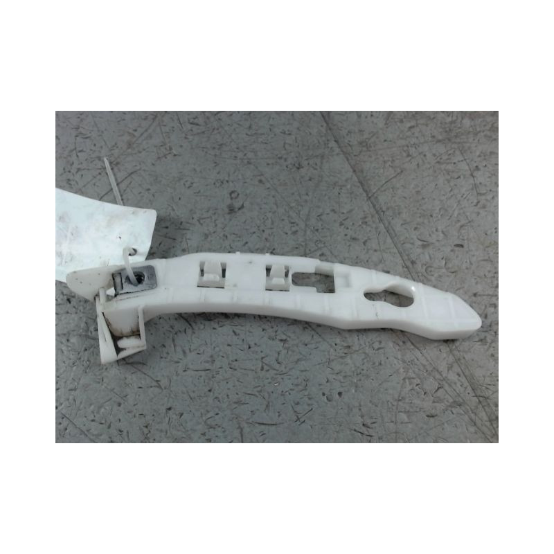 SUPPORT PARE-CHOC ARD PEUGEOT 208