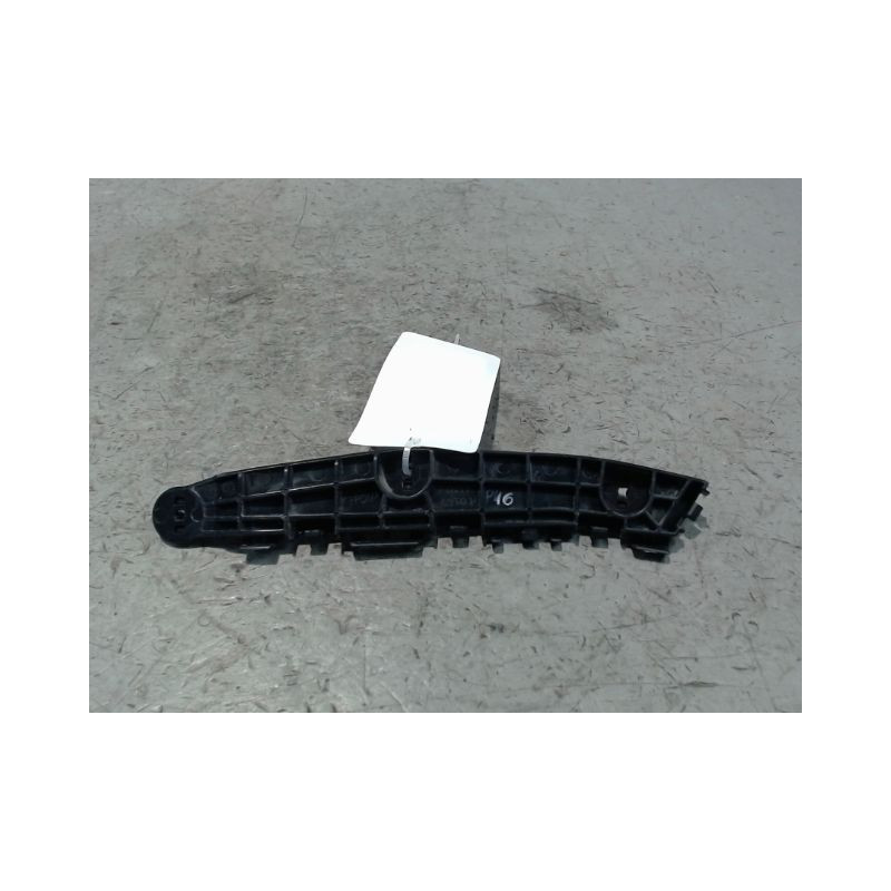 SUPPORT PARE-CHOC ARD SUZUKI SX4