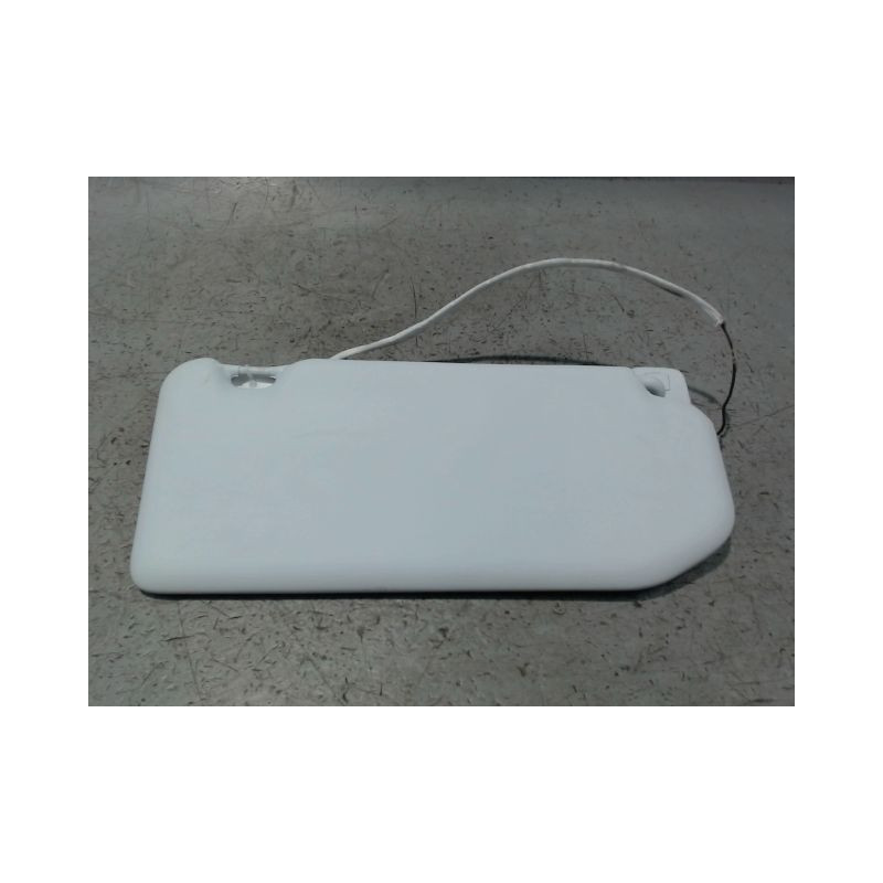 PARE-SOLEIL G PEUGEOT 3008 2009-