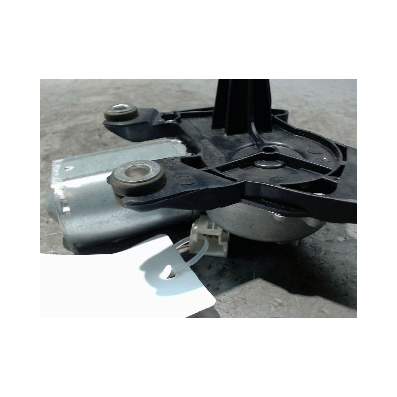 MOTEUR ESSUIE-GLACE ARRIERE NISSAN PULSAR