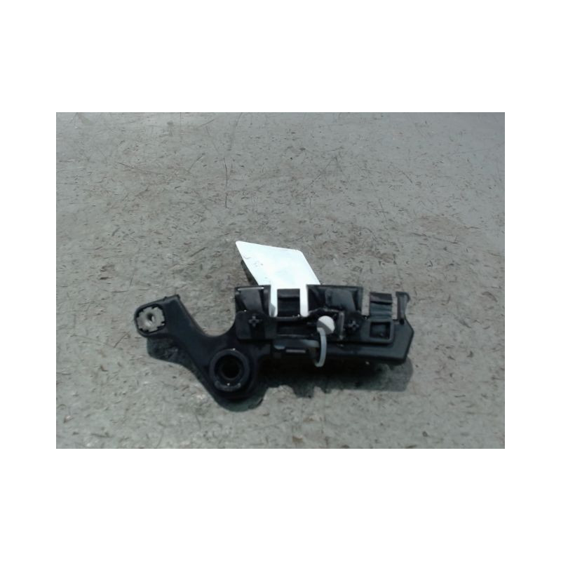 SUPPORT AILE AVG RENAULT MEGANE