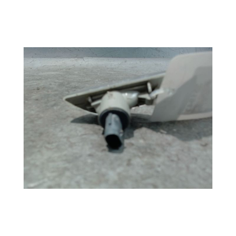 REPETITEUR AILE GAUCHE OPEL MOKKA