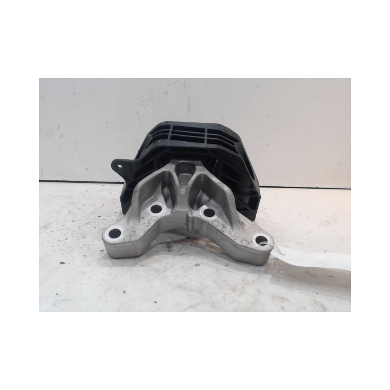 SUPPORT MOTEUR PEUGEOT 208 1.2 PureTech 100