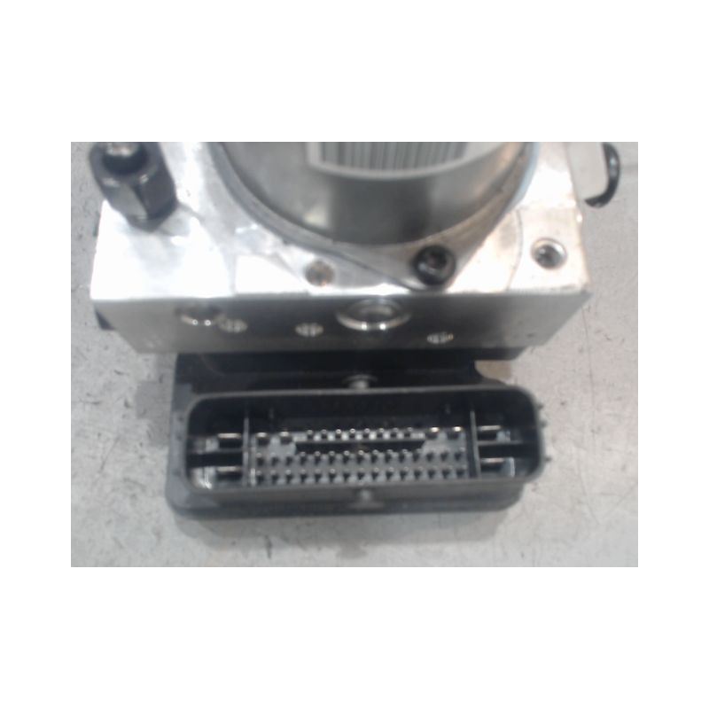 UNITE HYDRAULIQUE ABS KIA XCEED