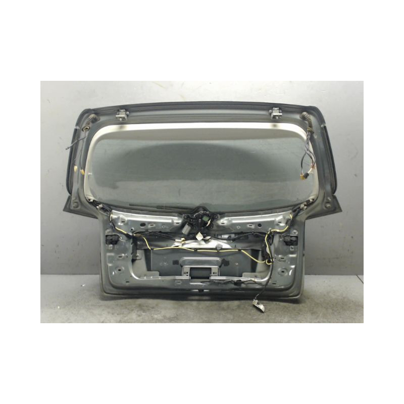 HAYON VOLKSWAGEN GOLF