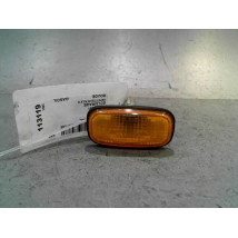 REPETITEUR AILE DROIT KIA CARNIVAL