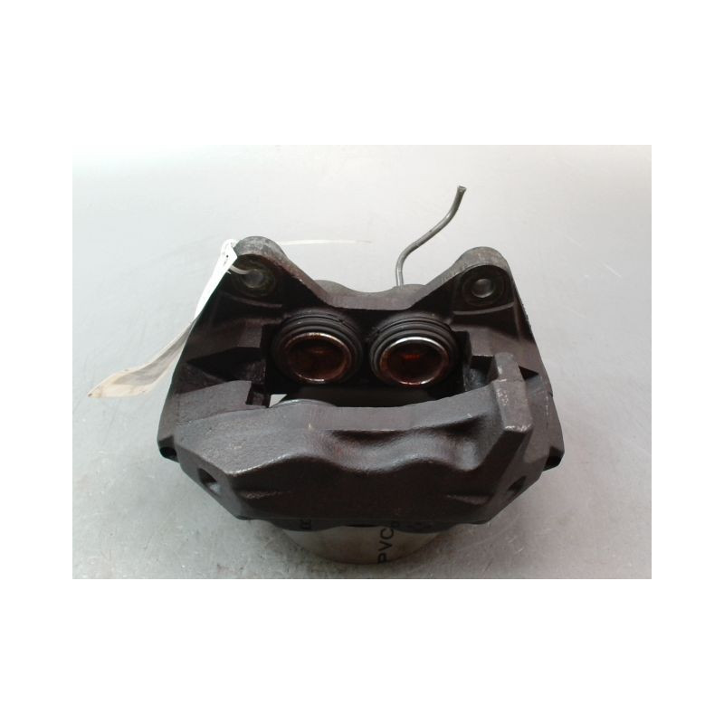 ETRIER DE FREIN AVANT DROIT TOYOTA LANDCRUISER BREAK III Phase 2 (J90) 1999-2003