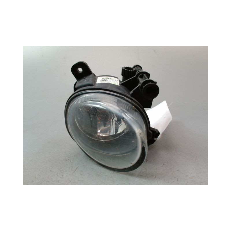 PHARE ANTIBROUILLARD AVANT GAUCHE VOLKSWAGEN PASSAT 2010-
