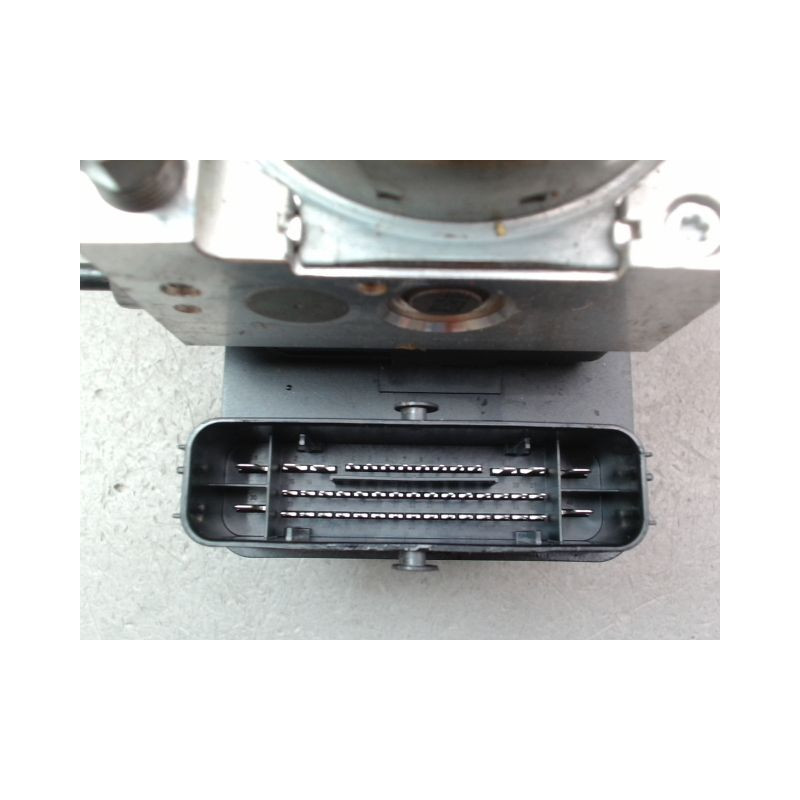 UNITE HYDRAULIQUE ABS OPEL CORSA 2010-
