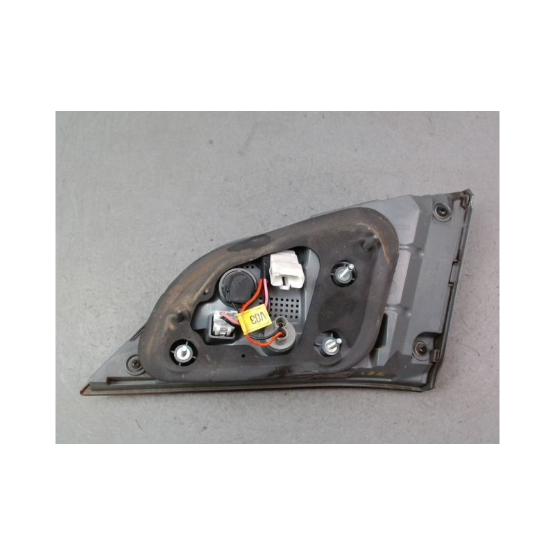 FEU ARRIERE INTERIEUR GAUCHE HYUNDAI I40