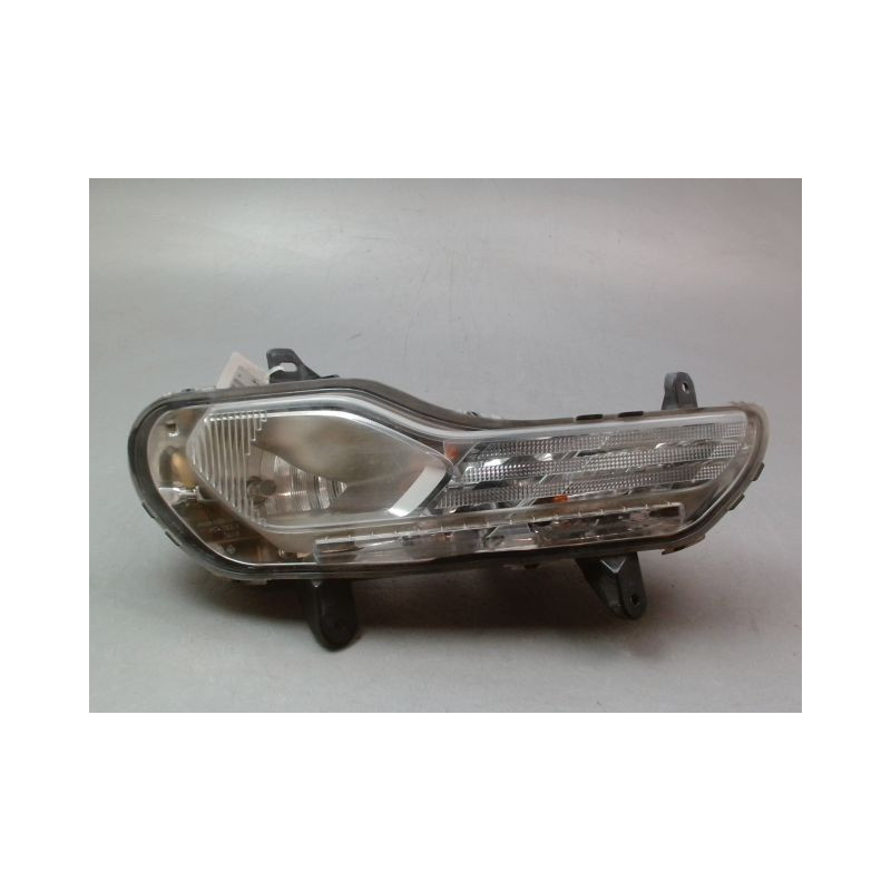PHARE ANTIBROUILLARD AVANT DROIT FORD KUGA