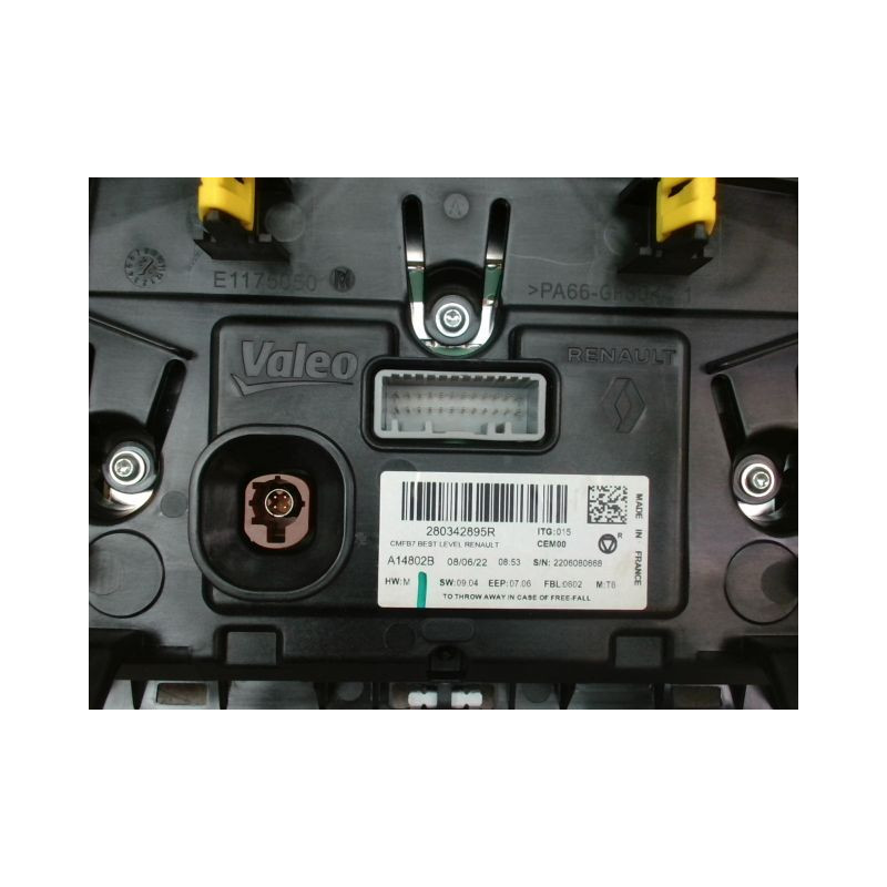 ECRAN GPS RENAULT CAPTUR
