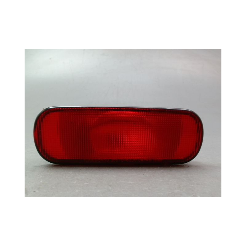 FEU BROUILLARD CENTRAL ARRIERE SUZUKI SWIFT III 2005-2011