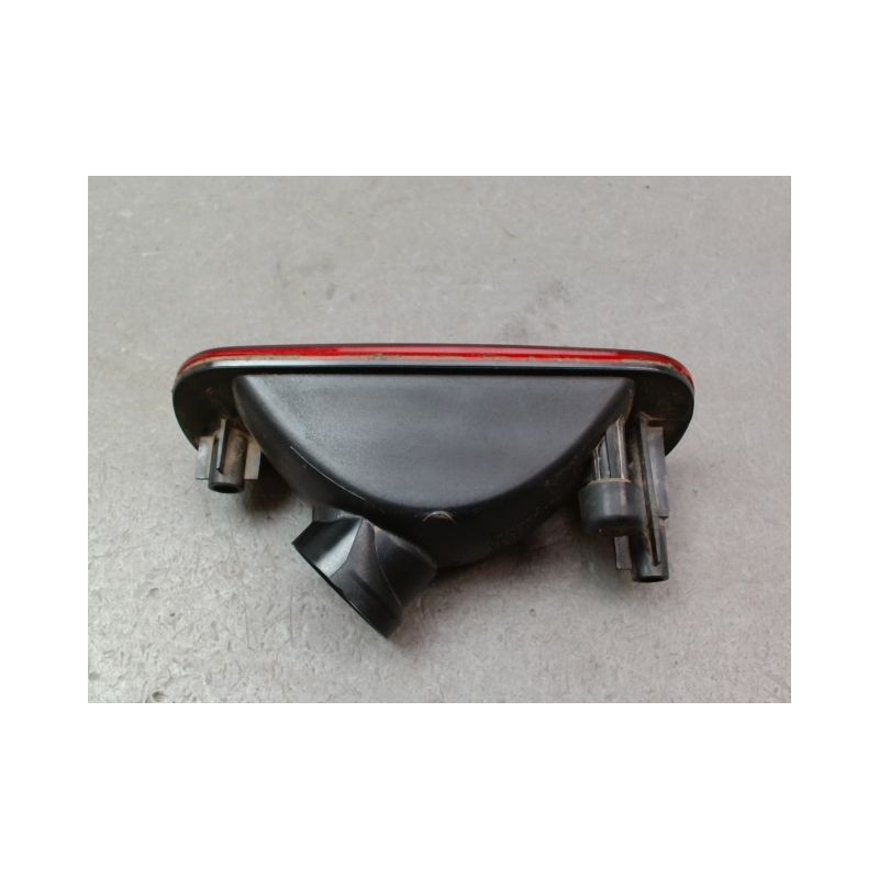 FEU BROUILLARD CENTRAL ARRIERE SUZUKI SWIFT III 2005-2011