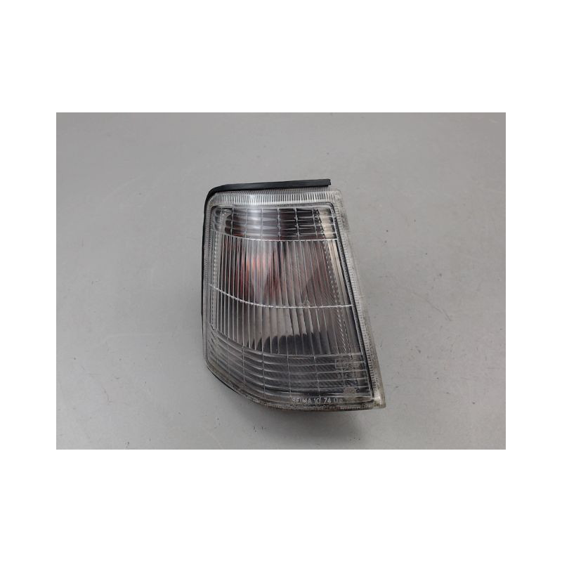 CLIGNOTANT DROIT PEUGEOT 309