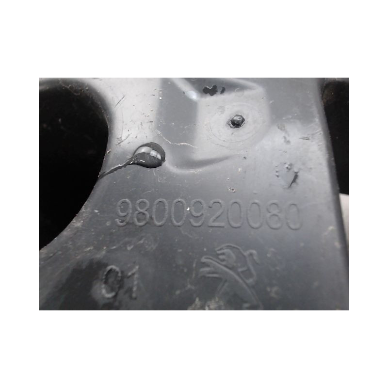 SUPPORT PARE-CHOC ARD PEUGEOT 308