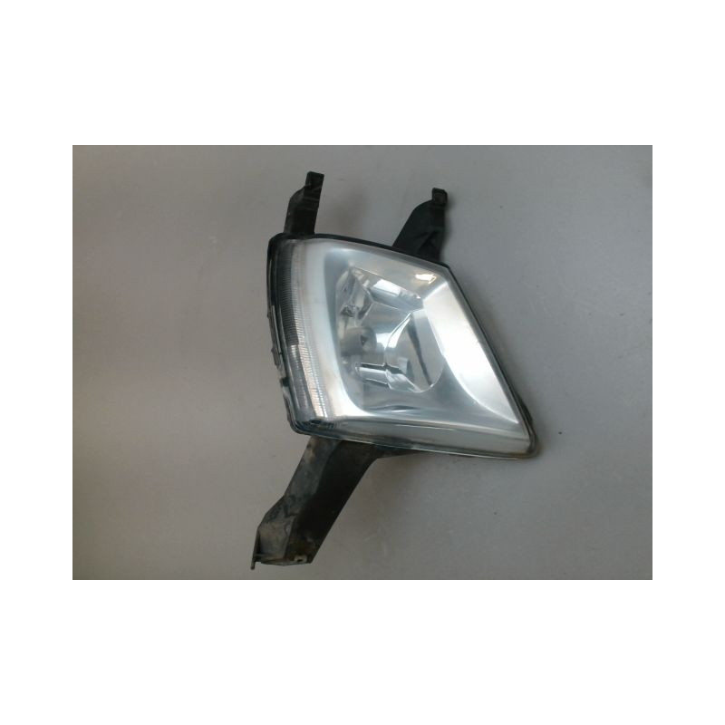 PHARE ANTIBROUILLARD AVANT DROIT PEUGEOT 407