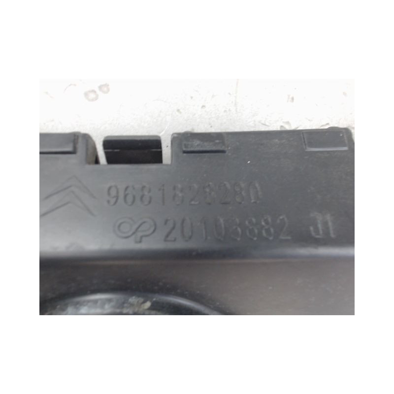 SUPPORT PARE-CHOC ARG CITROEN C3