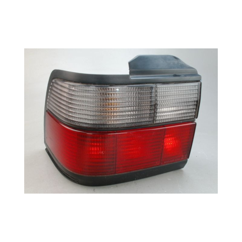 FEU ARRIERE GAUCHE  ROVER 200