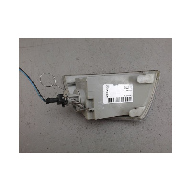 CLIGNOTANT DROIT FIAT PUNTO