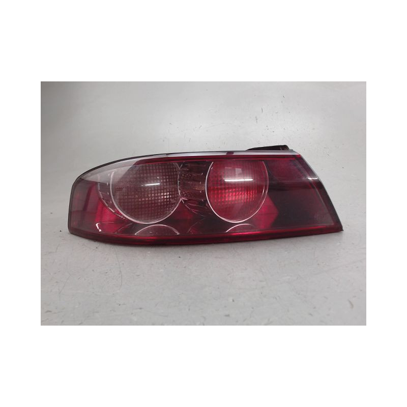 FEU ARRIERE GAUCHE  ALFA ROMEO 159