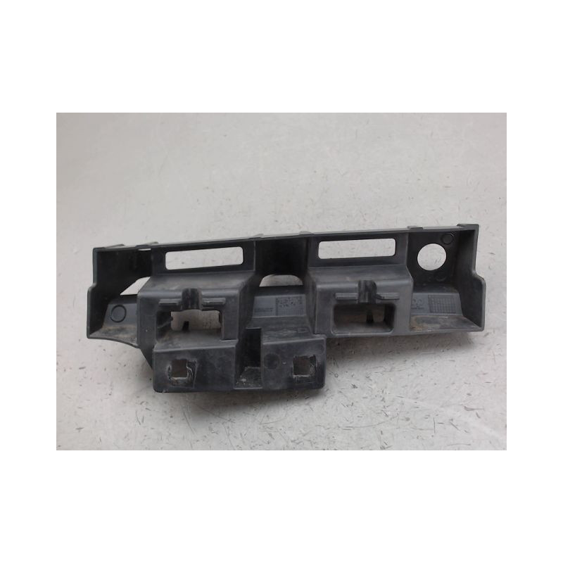SUPPORT PARE-CHOC AVD RENAULT MEGANE