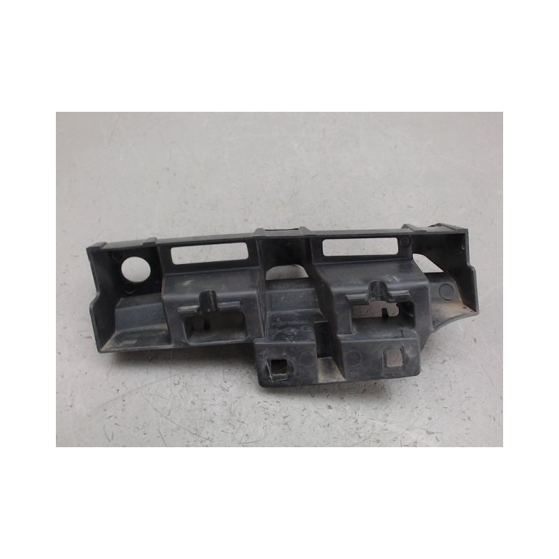 SUPPORT PARE-CHOC AVG RENAULT MEGANE