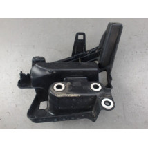 SUPPORT PARE-CHOC ARG PEUGEOT 208