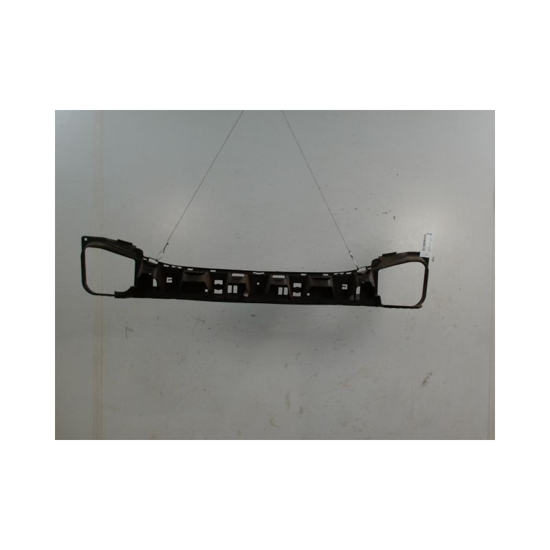SUPPORT CENTRAL PARE-CHOC ARRIERE  PEUGEOT 208