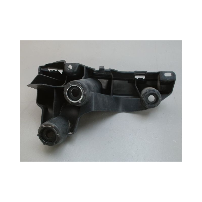 SUPPORT PARE-CHOC ARG PEUGEOT 308