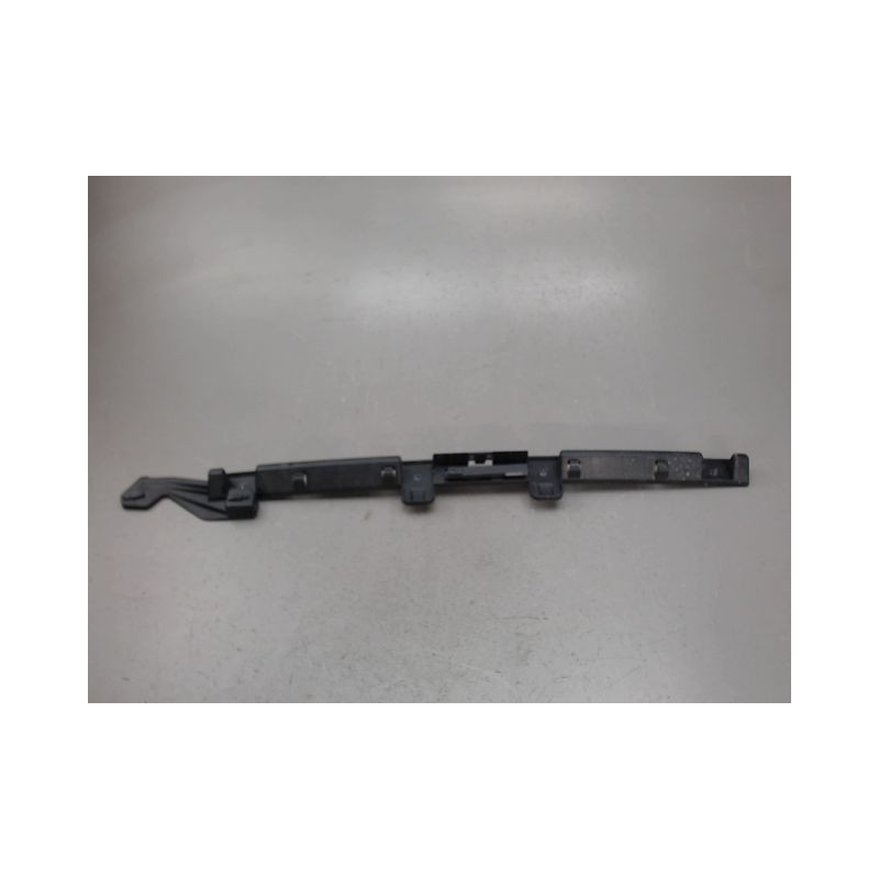 SUPPORT CENTRAL PARE-CHOC ARRIERE  CITROEN C3 AIRCR.