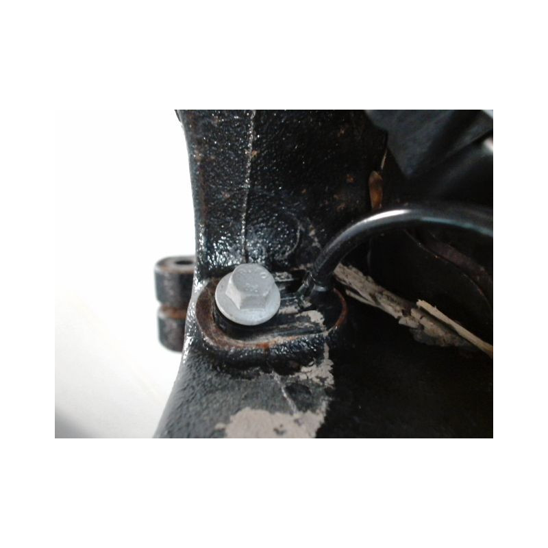 PIVOT AVANT GAUCHE FORD PUMA