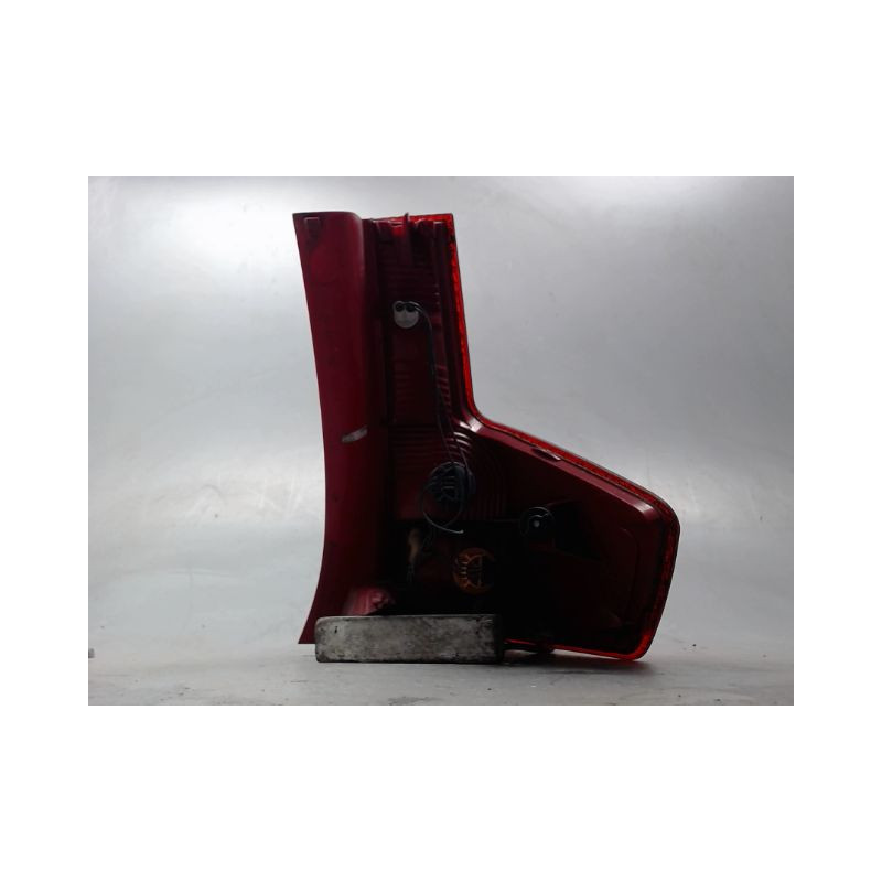 FEU ARRIERE GAUCHE  CITROEN C4 2008-