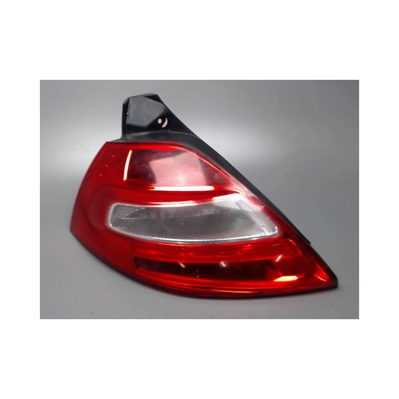 FEU ARRIERE GAUCHE  RENAULT MEGANE II PH2 2006-
