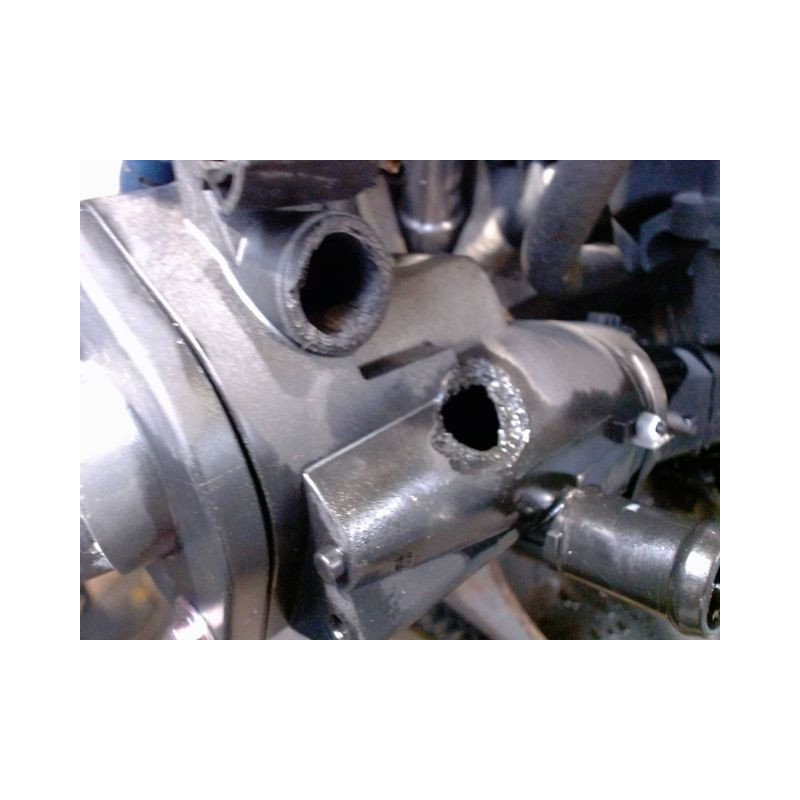 MOTEUR ESSENCE VOLKSWAGEN POLO 94-99 60 1.4