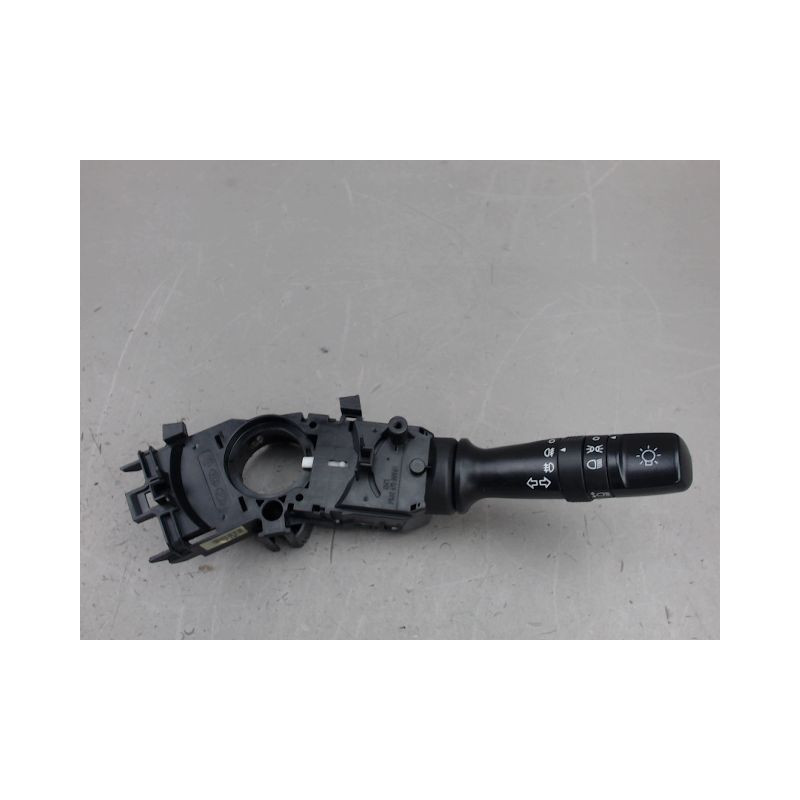 COMMANDE CLIGNOTANT HYUNDAI I20