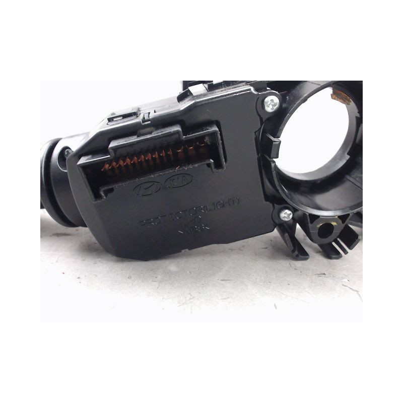 COMMANDE CLIGNOTANT HYUNDAI I20