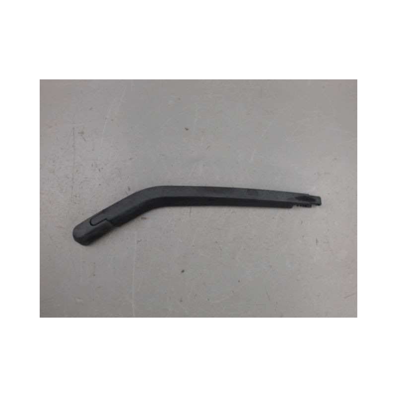 BRAS ESSUIE-GLACE ARRIERE HYUNDAI I20