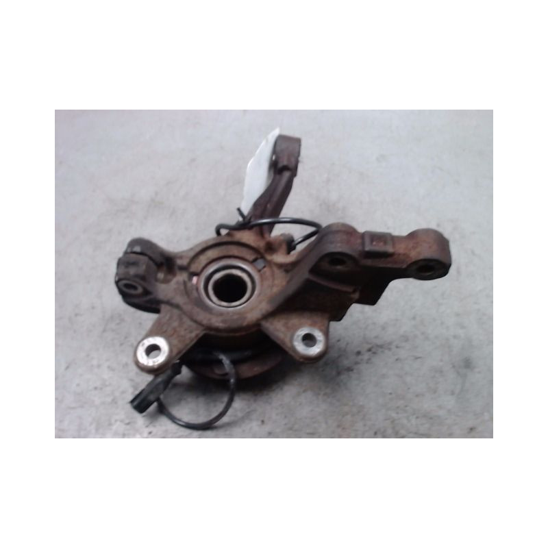 PIVOT AVANT GAUCHE FORD FIESTA 2008-