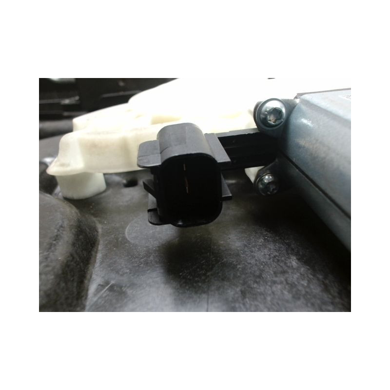 MECANISME+MOTEUR LEVE-GLACE ARRIERE GAUCHE FORD PUMA