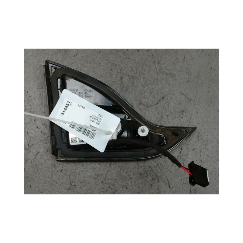 FEU ARRIERE INTERIEUR DROIT OPEL ZAFIRA